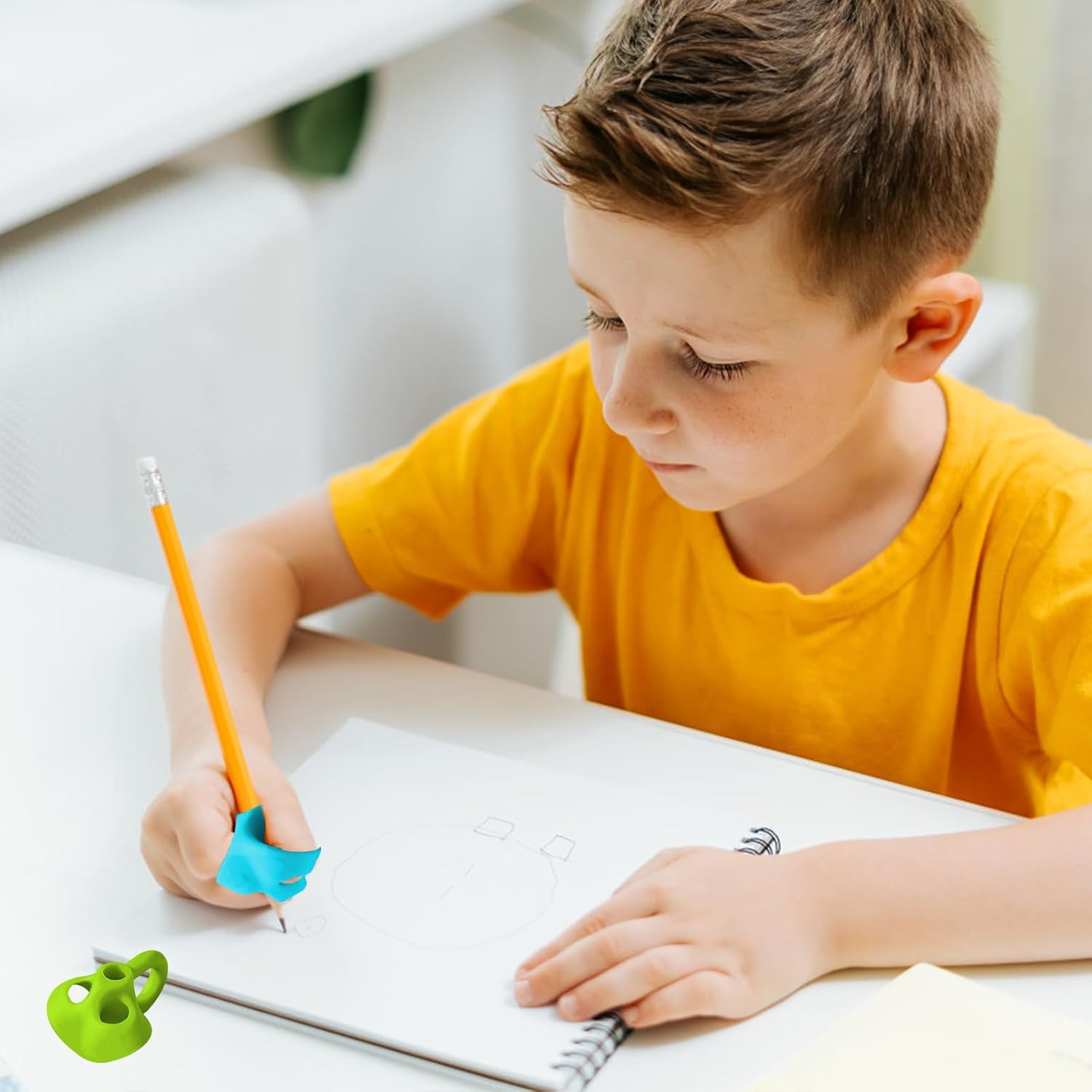 Conis - ergonomická pomůcka pro výuku psaní pro malé předškoláky - sada 10 kusů pro leváky i praváky